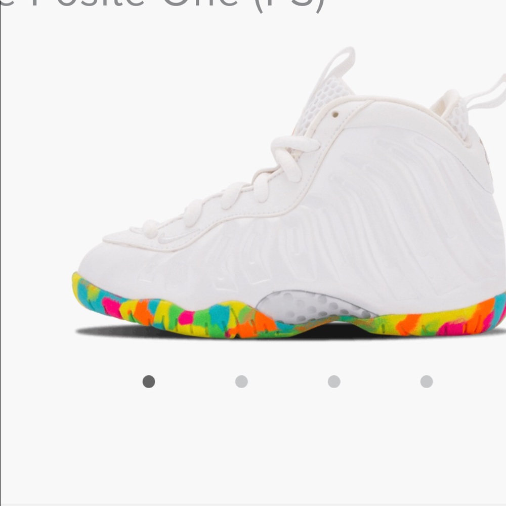 Kids gym shoes